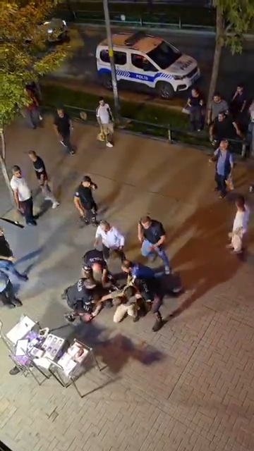 Bursa’da meydan muharebesi gibi kavga : 4 yaralı