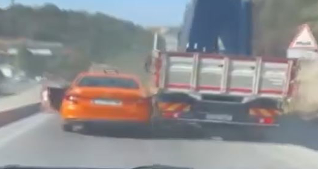 Arnavutköy’de yol verme tartışması kaza ile bitti