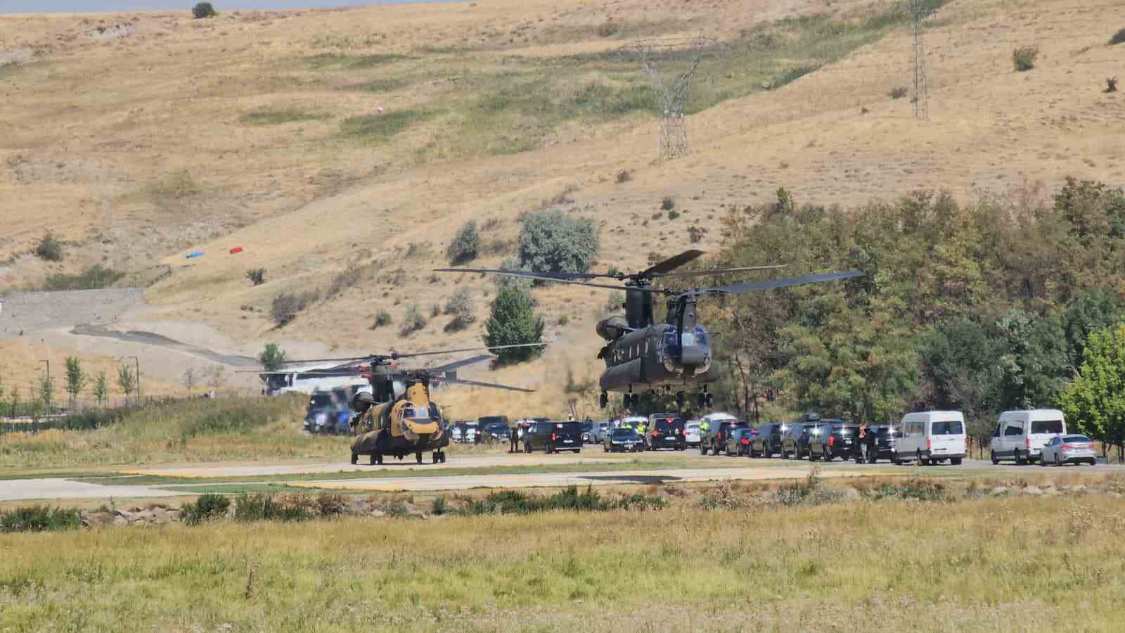 Cumhurbaşkanı Erdoğan, Ahlat’tan Malazgirt’e hareket etti