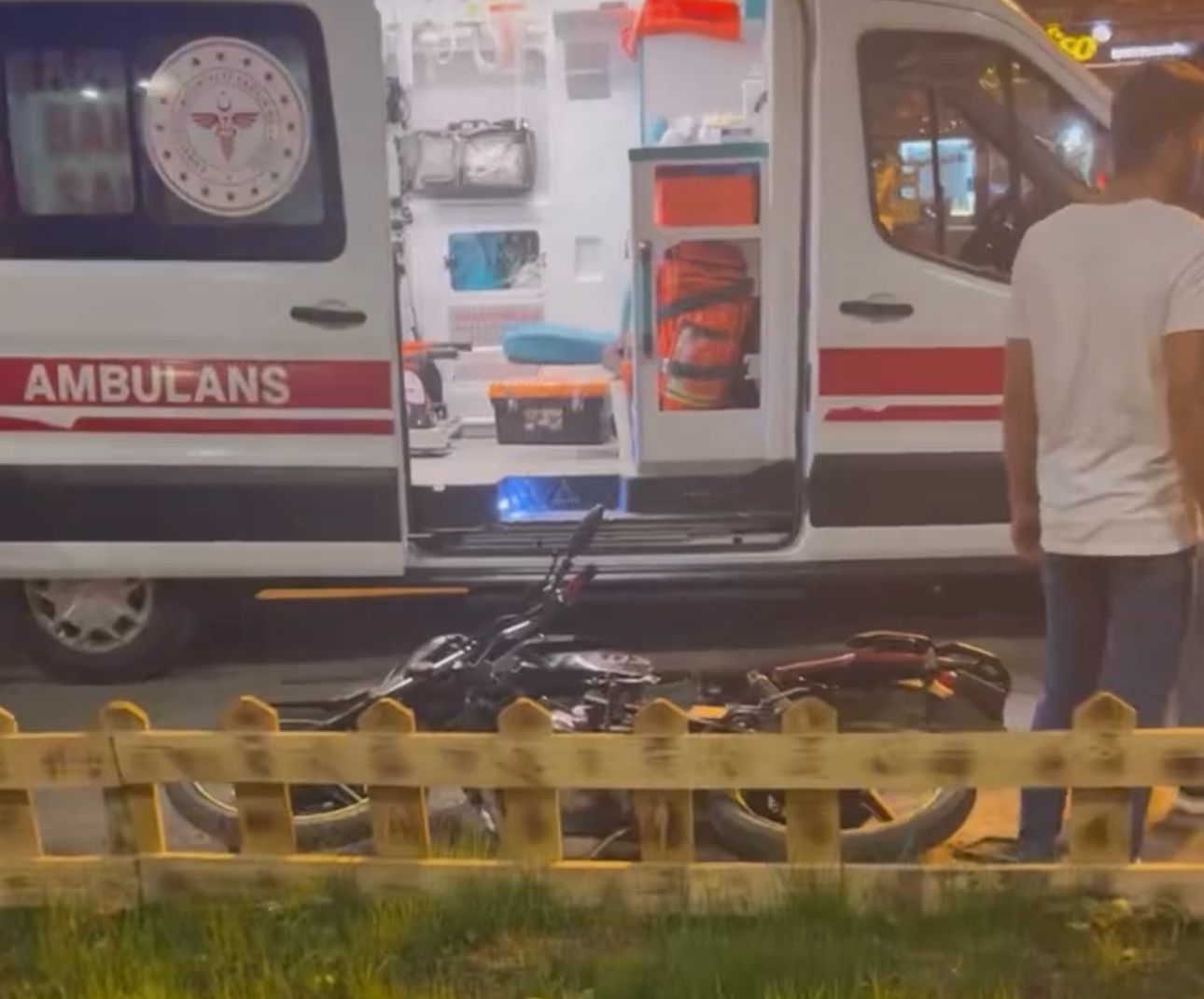 Muş’ta otomobil ile motosiklet çarpıştı: 2 yaralı