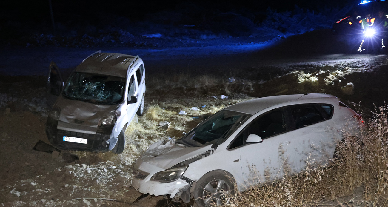 Yol kenarına savruldular!