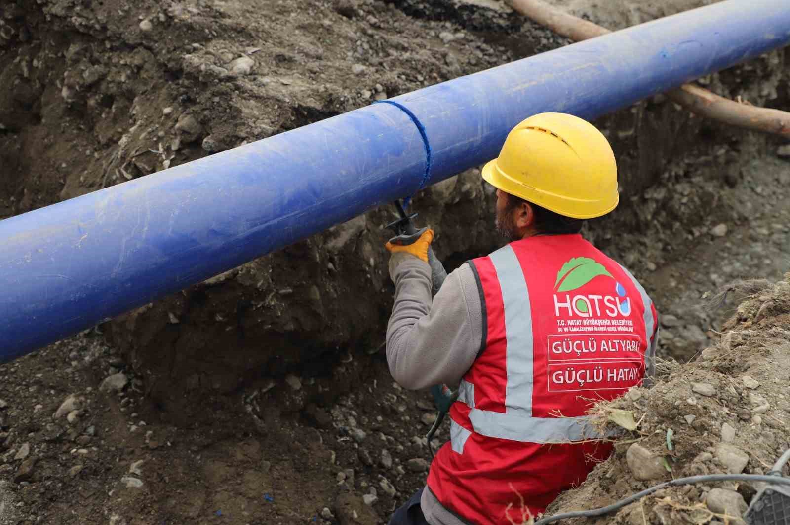 Dörtyol’da şebeke yenileme çalışmaları sürüyor