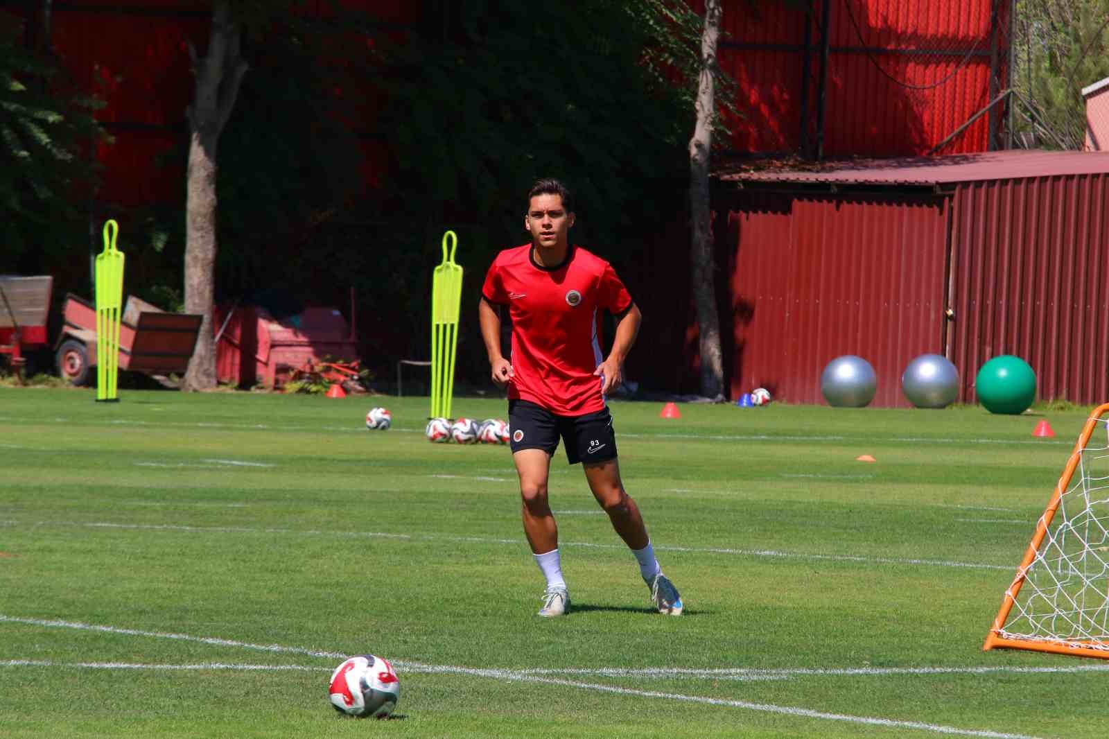 Gençlerbirliği, Fenerbahçe maçının hazırlıklarını sürdürdü