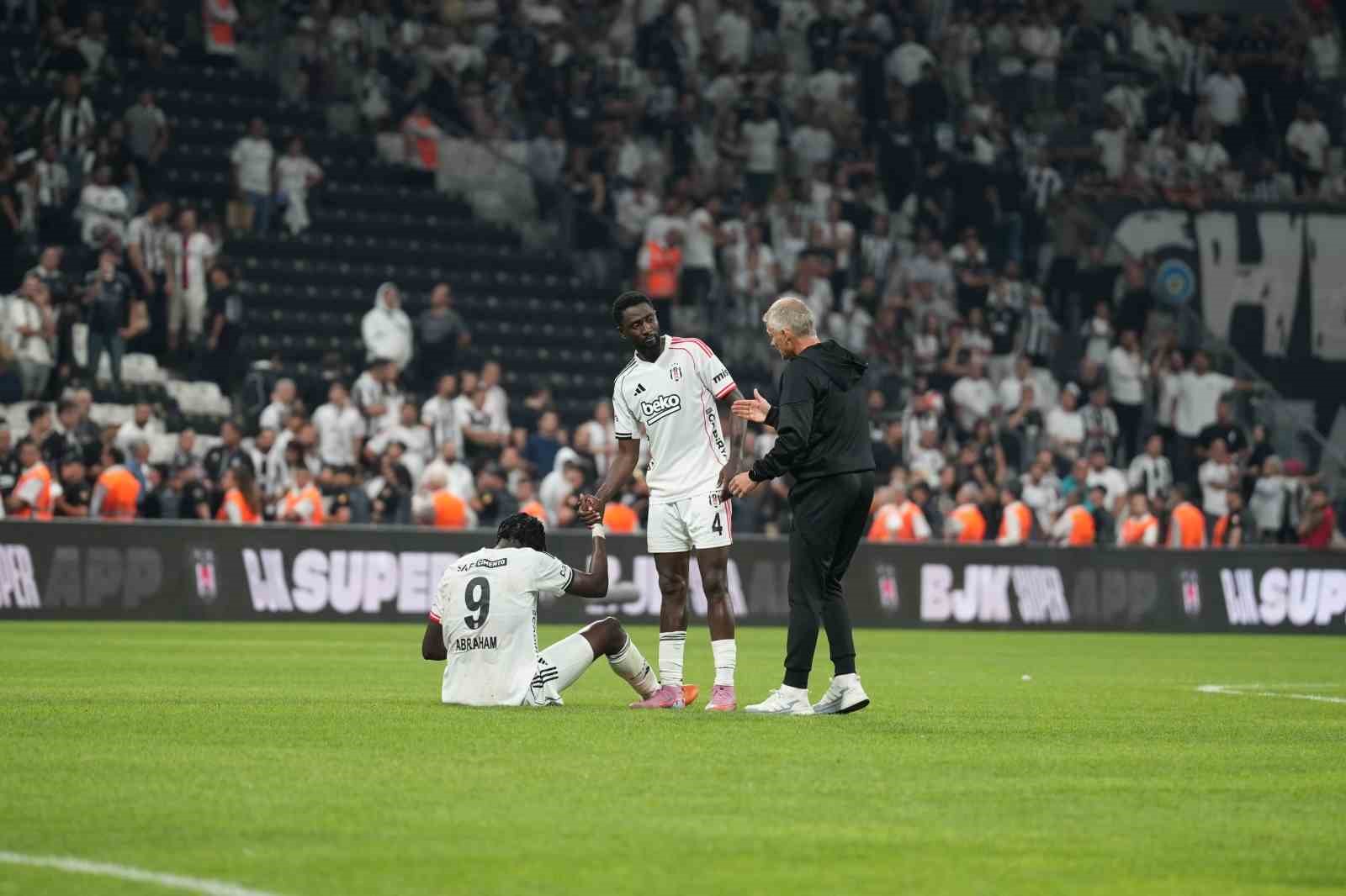 Beşiktaş, Avrupa’ya veda etti