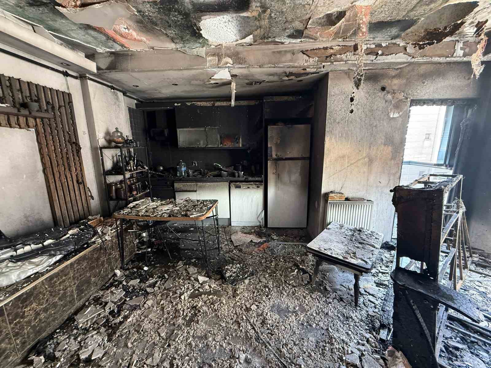 Avcılar’da yangın paniği