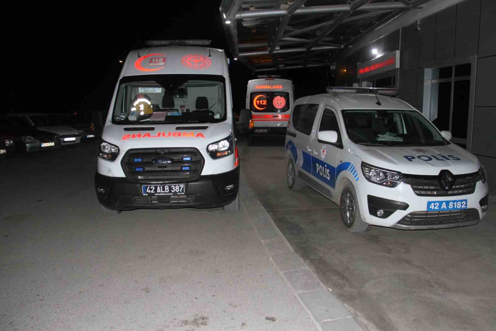 Beyşehir’de bir kişi tanımadığı şahıs tarafından bıçaklandı