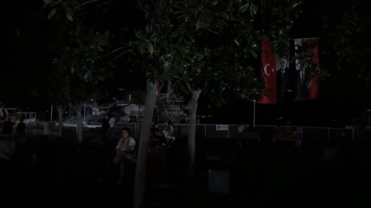 Sarıyer Belediyesi usulsüz kullanım yaptı: Cumhuriyet Meydanı’nda elektrikler kesildi