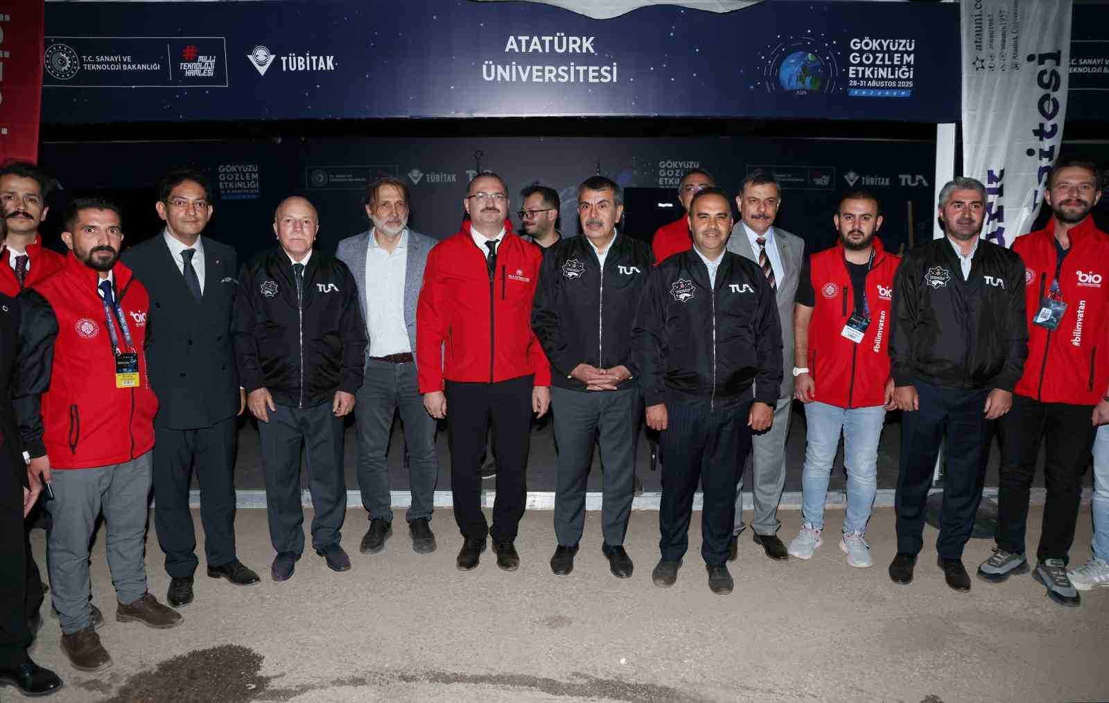 Atatürk Üniversitesi gökyüzü gözlem etkinliğinde yerini aldı