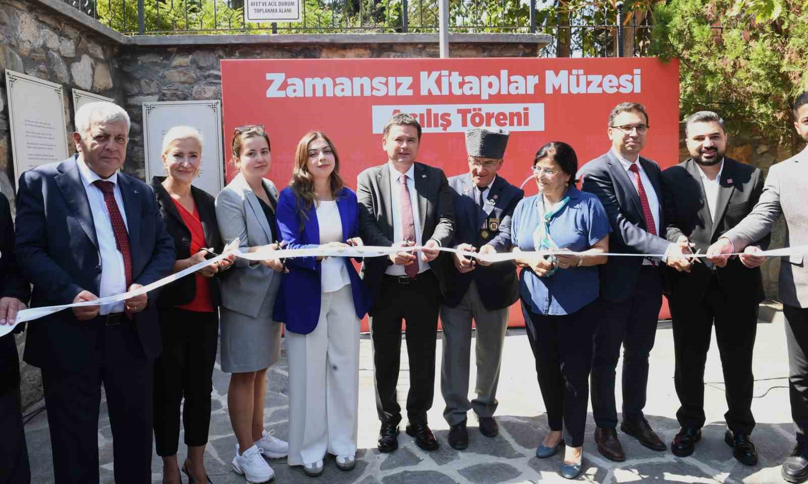 Zamansız Kitaplar Müzesi kapılarını açtı