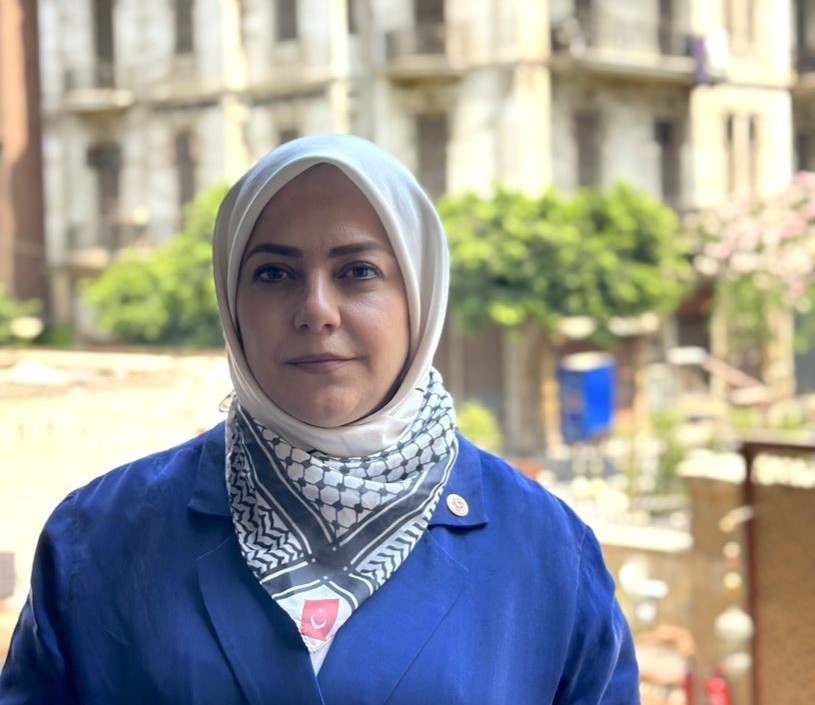 Denizli’nin kadın Vekili Ün, Gazze ablukasını kırmak için yola çıktı