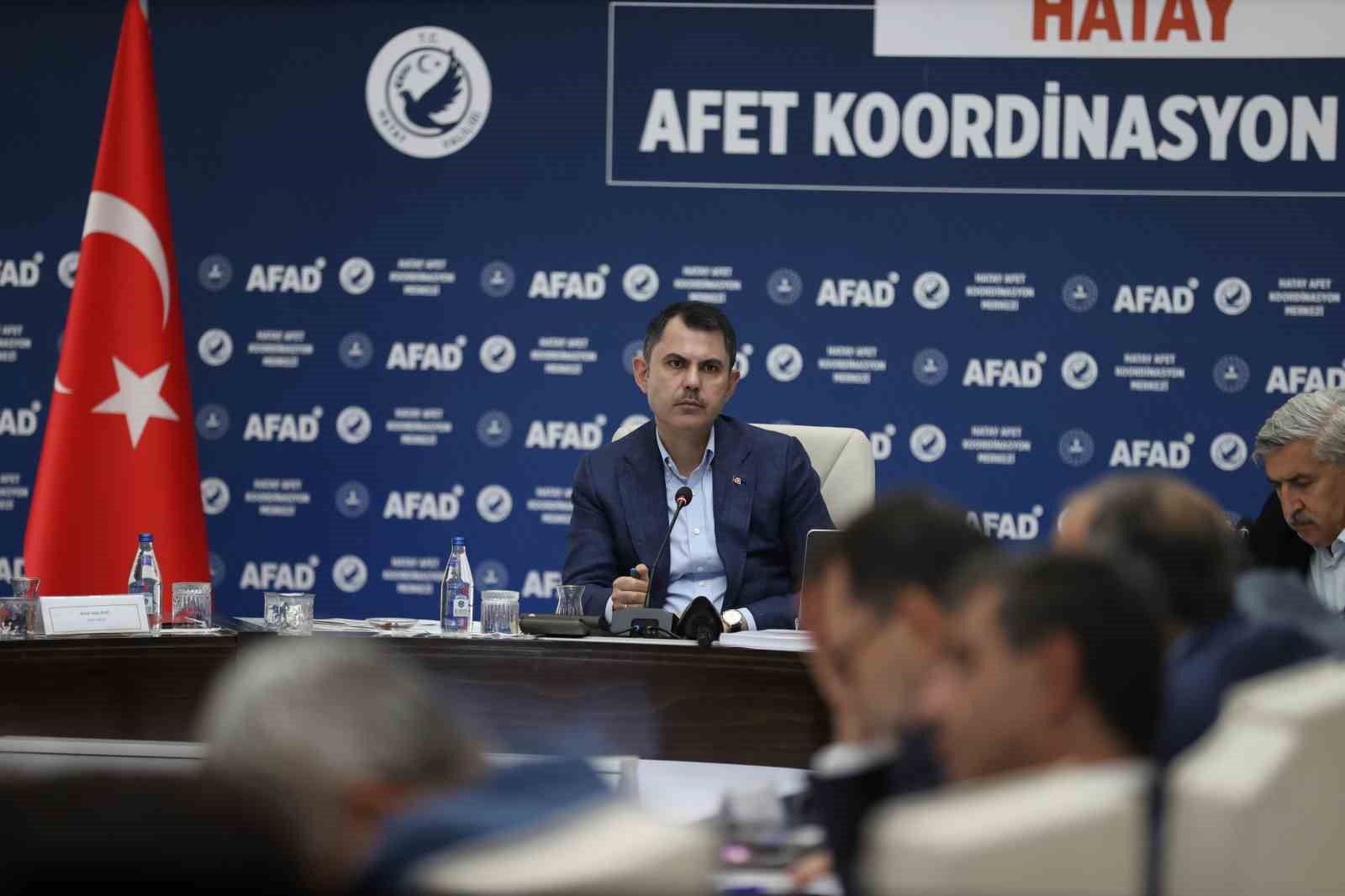 CHP’li başkan ve İYİ Partili vekilden Bakan Kurum’a Hatay teşekkürü