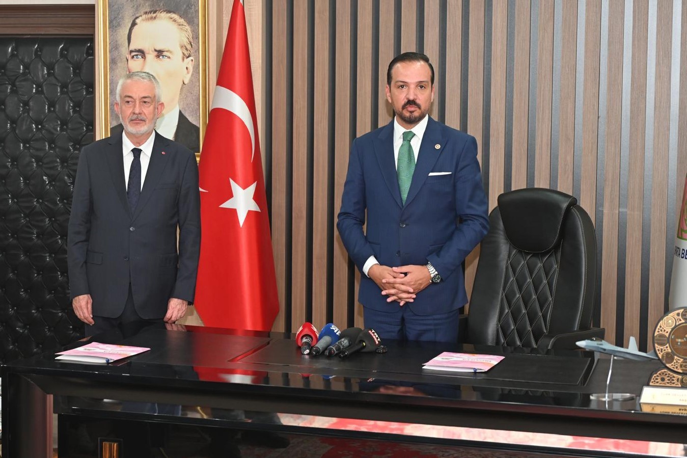 Kürşad Zorlu’dan Özgür Özel’e gönderme: 