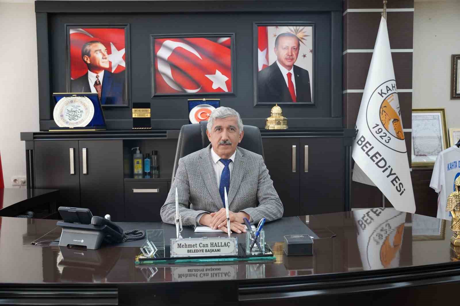 Başkan Hallaç’tan Mevlid Kandili mesajı