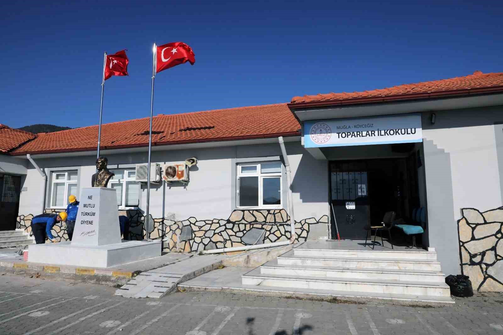 Muğla Büyükşehir okulları yeni döneme hazırladı