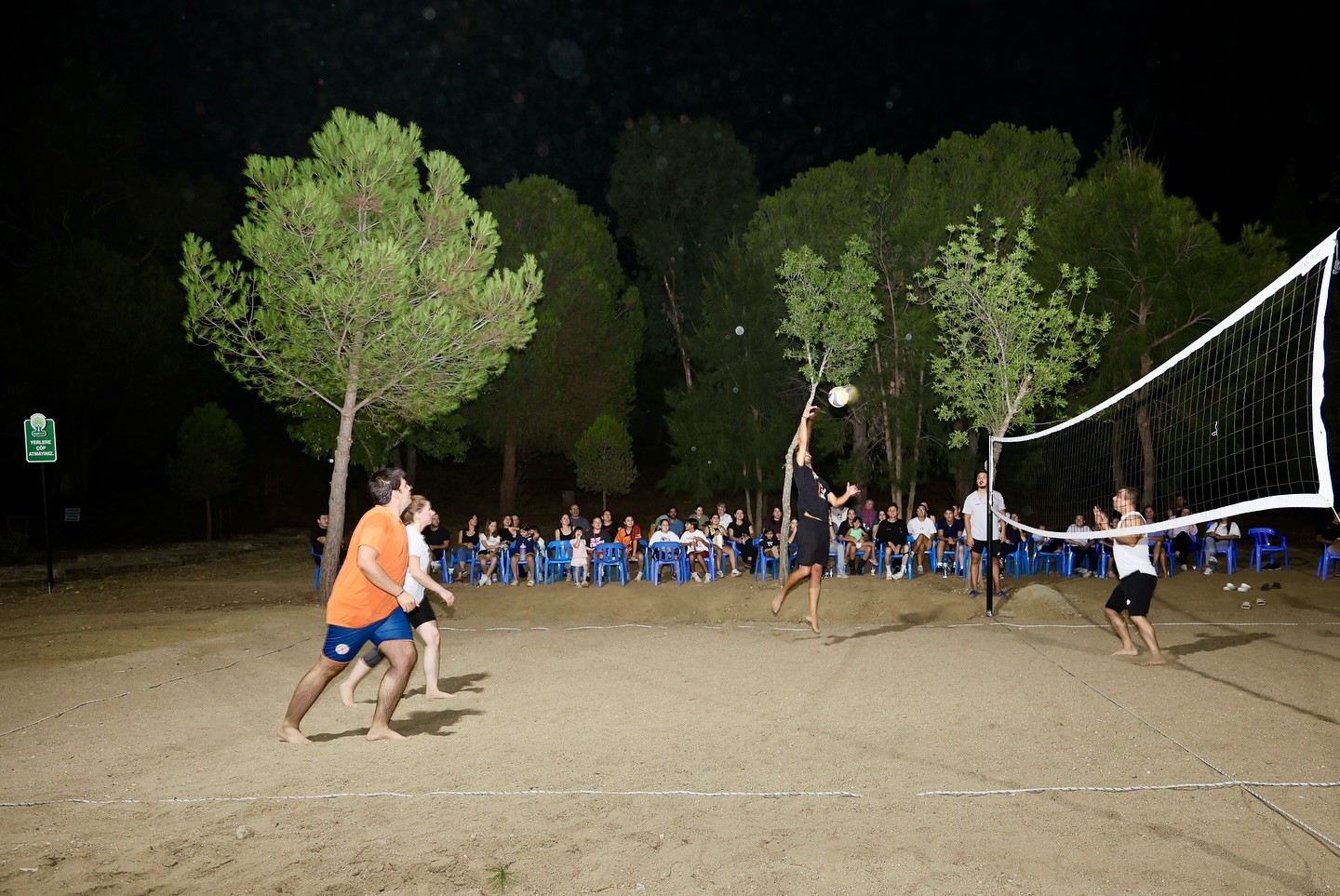 Çine’de sokak voleybolu turnuvası başladı