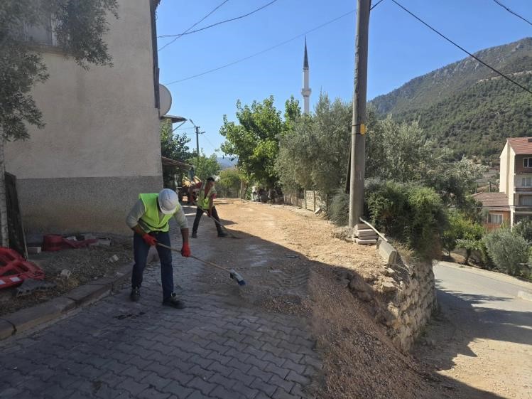Bayırköy’de elektrik hatları yer altına alındı