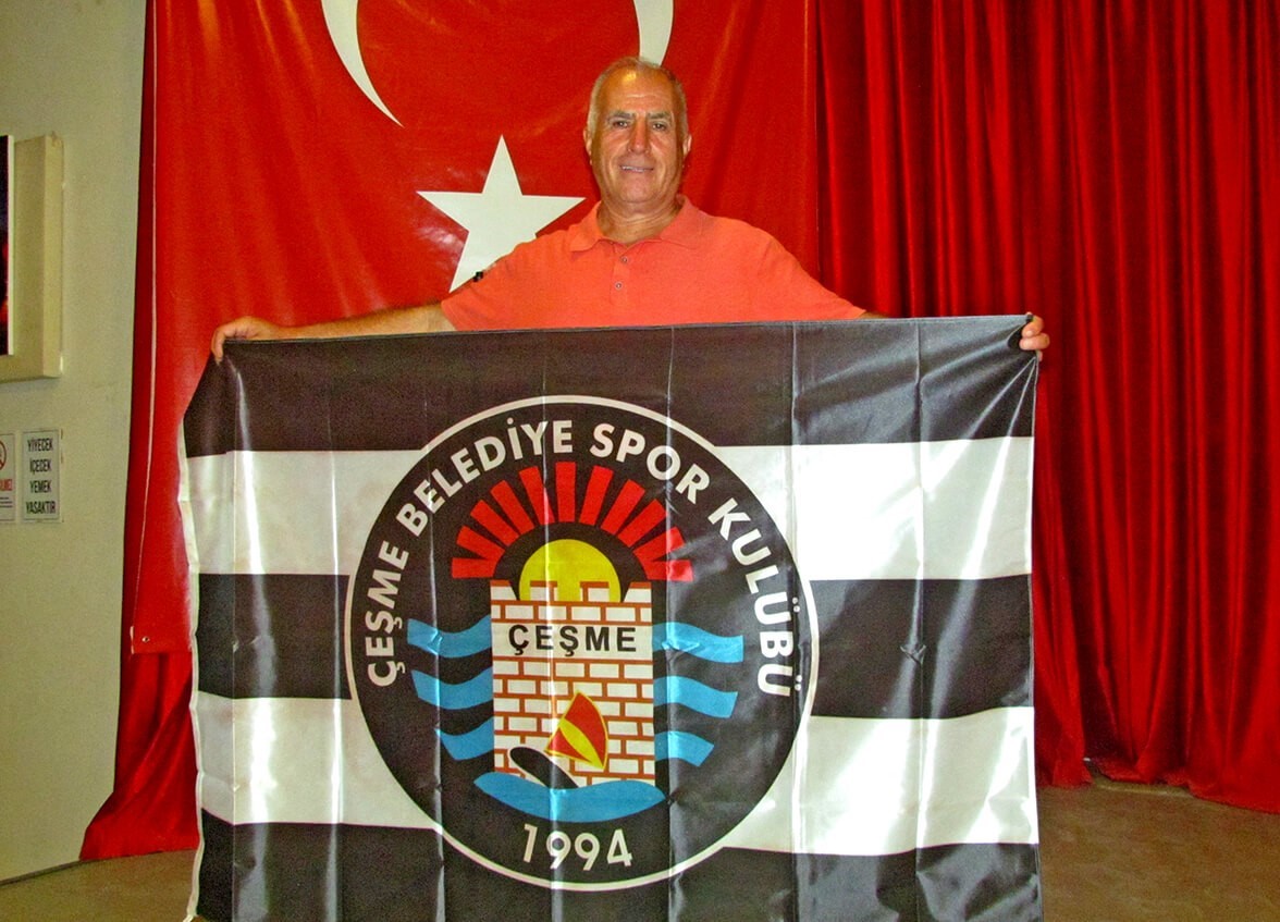 Çeşme Belediyespor’da yeni başkan Mehmet Sarısaç oldu