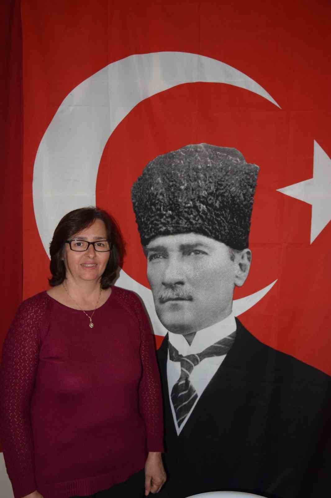 Yenipazar’da CHP ilçe başkanı ve yönetimi istifa etti