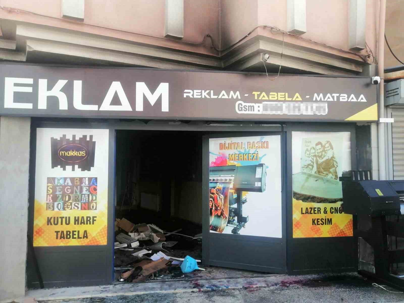 Simav’da iş yerinde çıkan yangın büyümeden söndürüldü