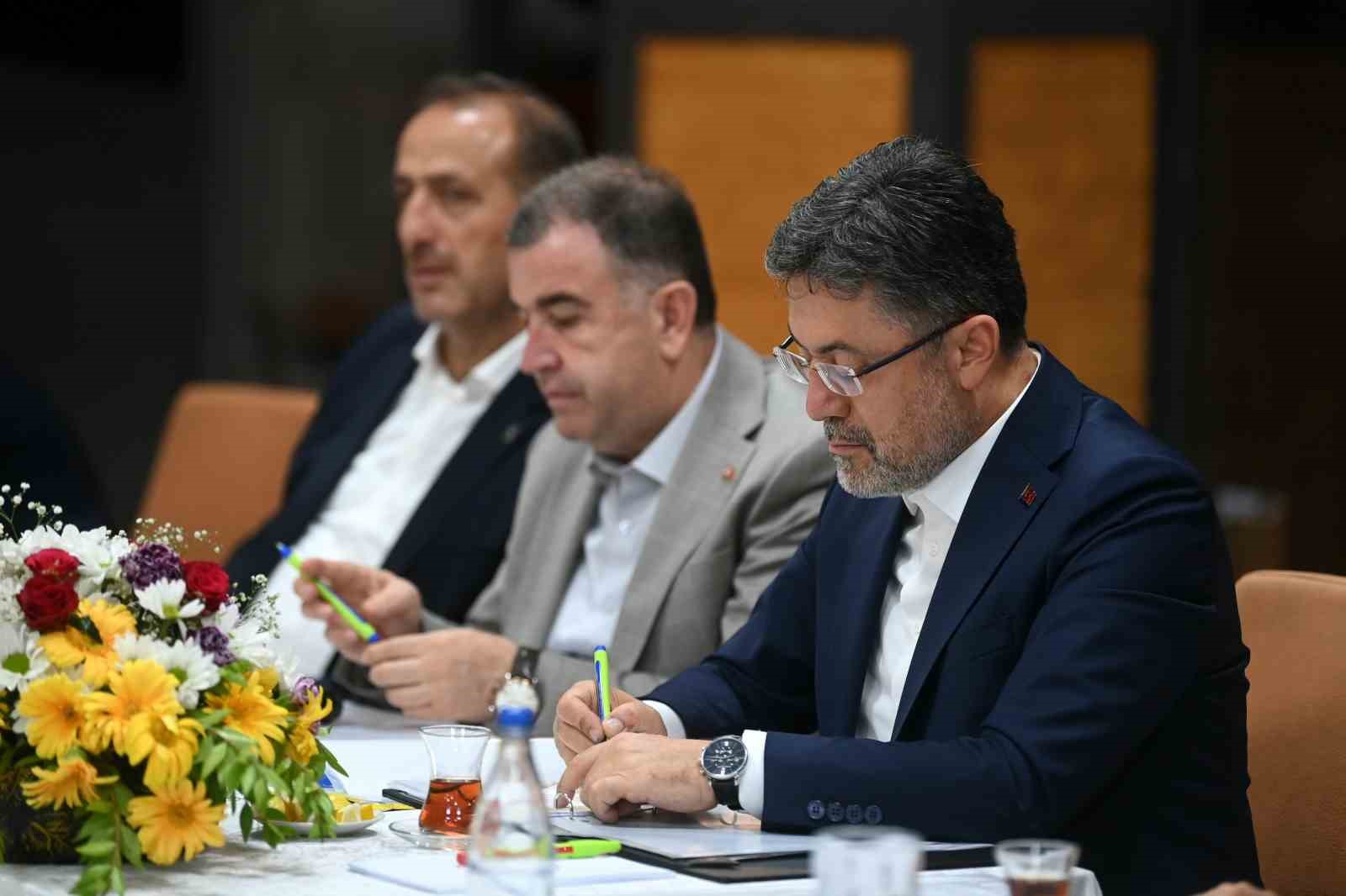 Şap hastalığı dolayısıyla 6 ilde kapatılan hayvan pazarları açılacak