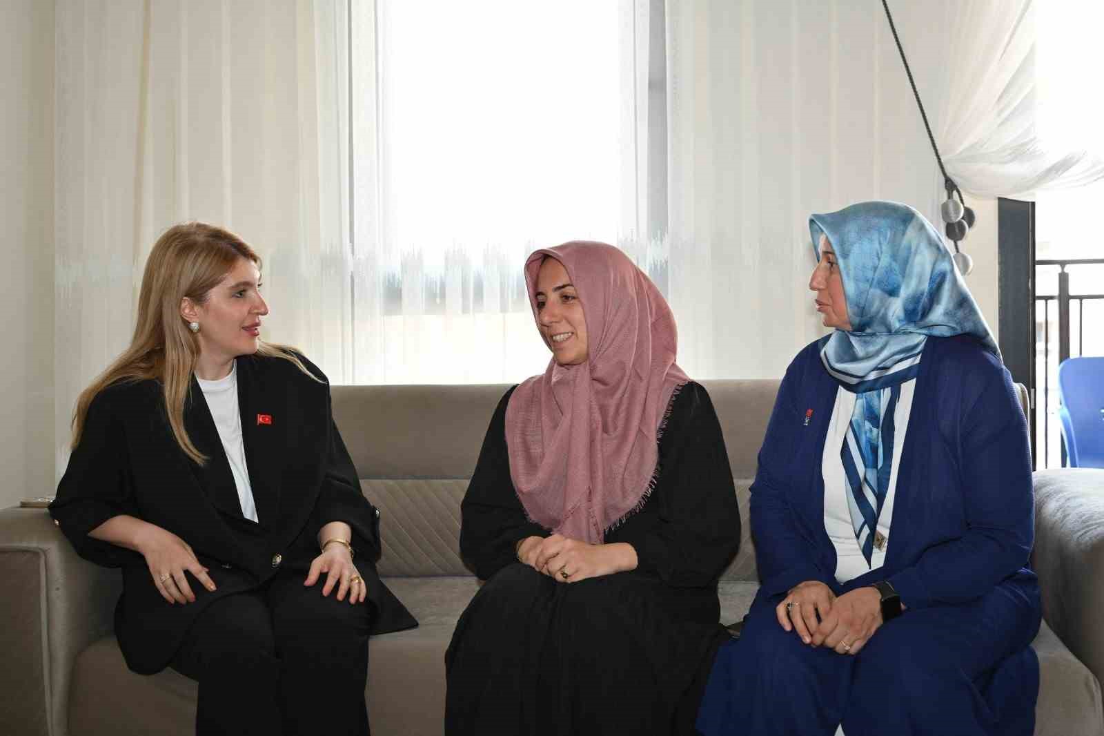 Malatya’da depremzedelere yeni yuvaları teslim ediliyor