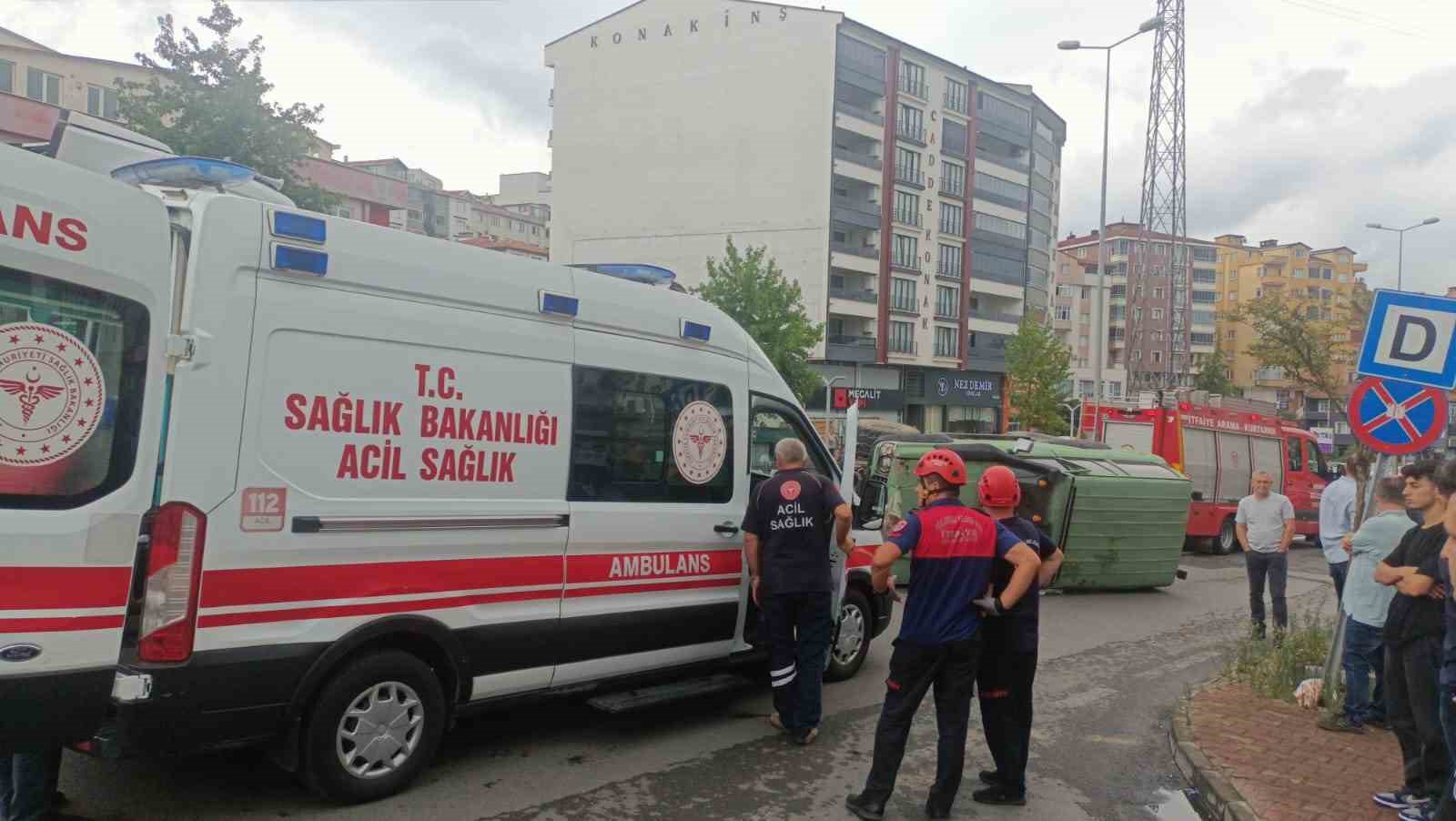 Karadeniz Ereğli’de kontrolden çıkan araç devrildi