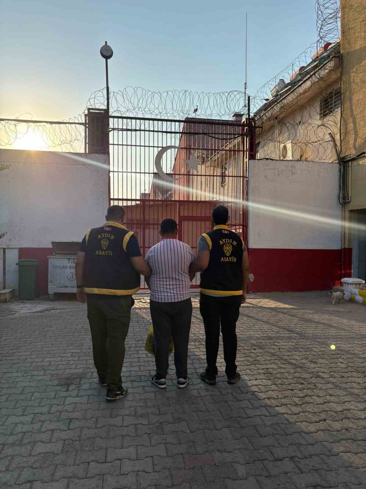 Aydın’da 47 yıl hapis cezası ile aranan firari yakalandı