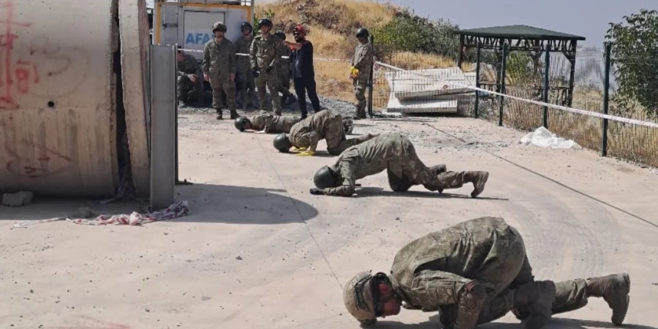 Mehmetçik afetlere karşı görev başında