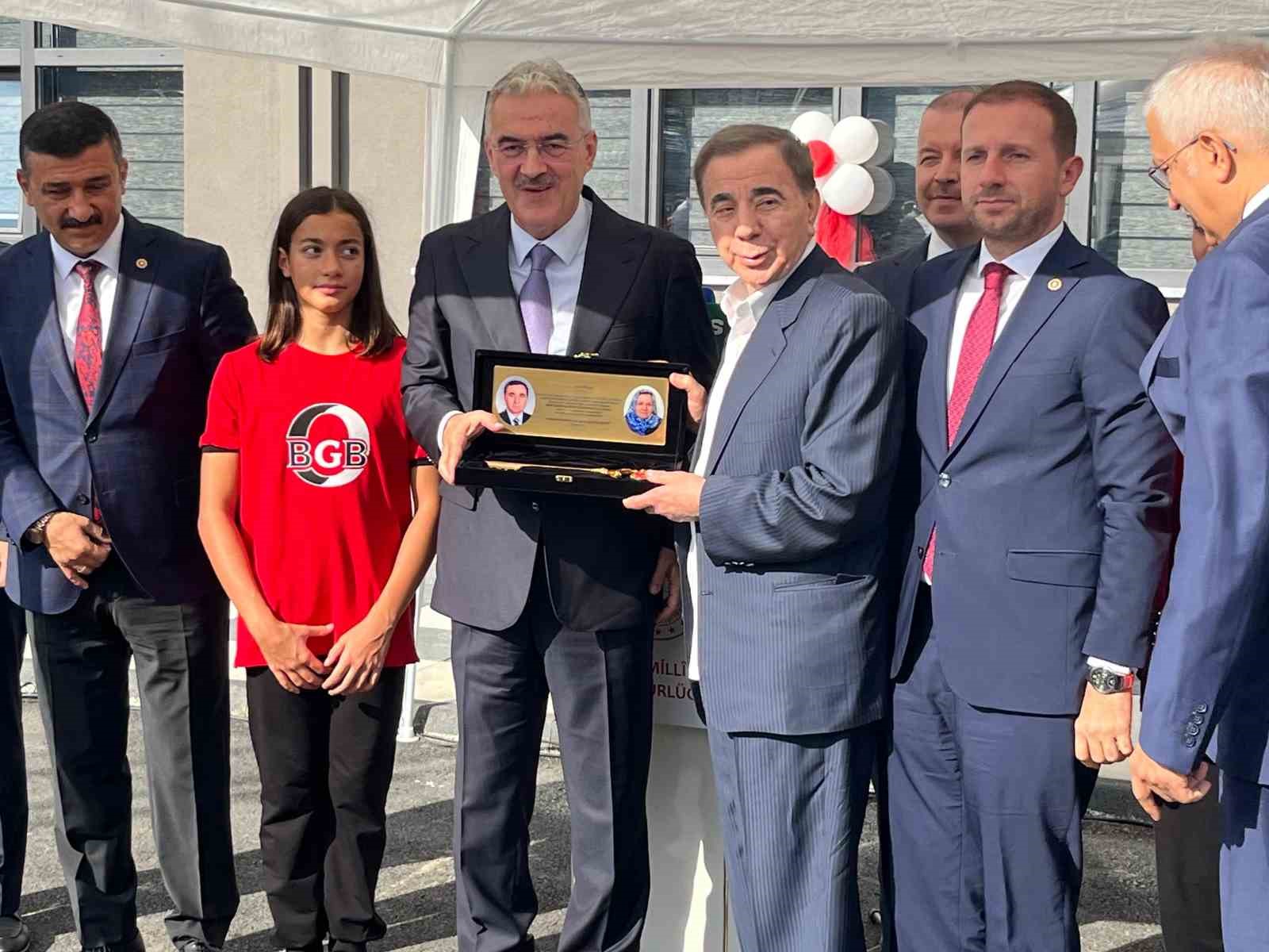 Bursa’daki ilk dersi Vali Ayyıldız ve Orman Bölge Müdürü verdi