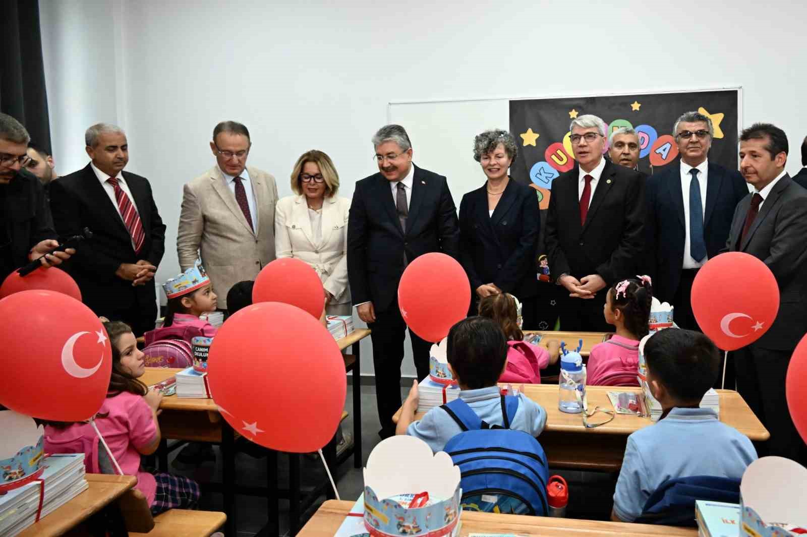 Osmaniye’de 2025-2026 eğitim öğretim yılı ders zili çaldı