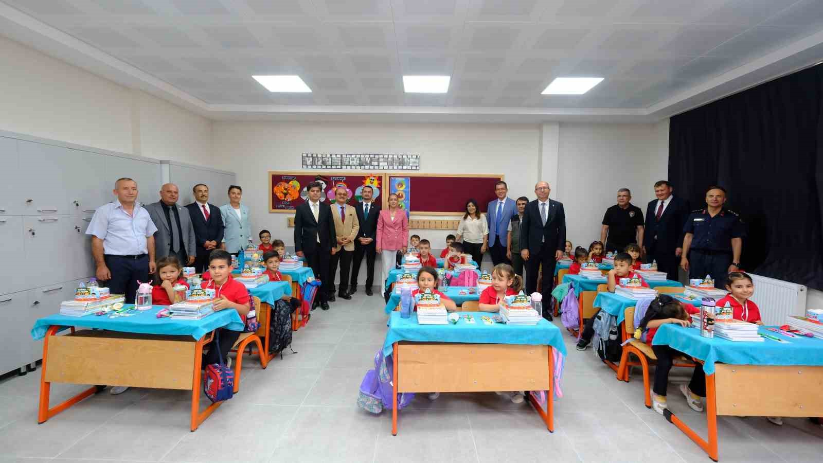 Burdur’da 41 bin 405 öğrenci için ders zili çaldı