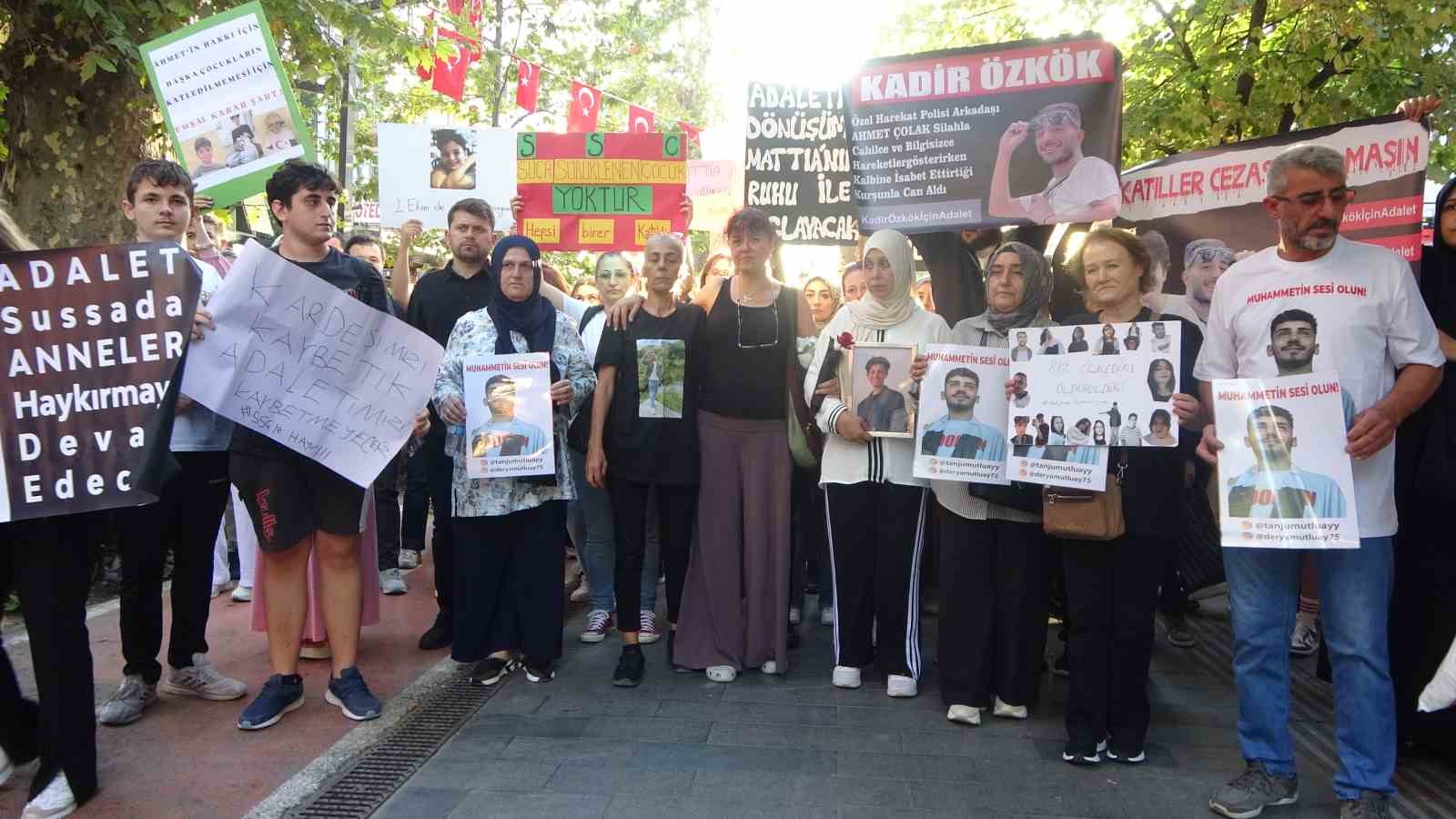 Aileler, kaybettikleri evlatları için yürüdüler: 