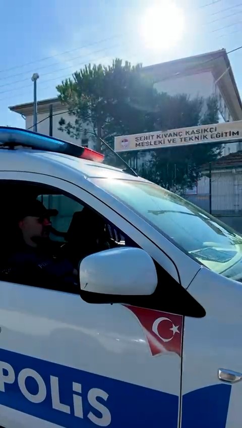 Çanakkale’de emniyet 192 okul sorumlusu ve 59 ekiple öğrencilerin güvenliğini sağlayacak