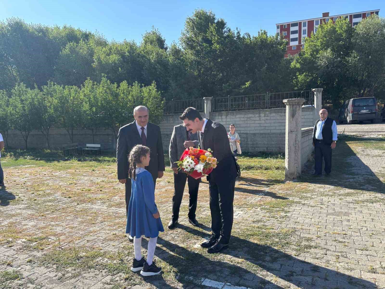 Susuz’da öğrencilerin okul heyecanı