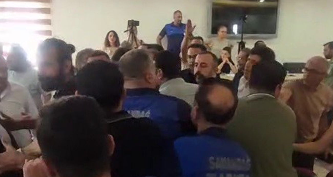 CHP’li meclis üyesinin TİP’li başkana ettiği küfür ortalığı savaş alanına çevirdi