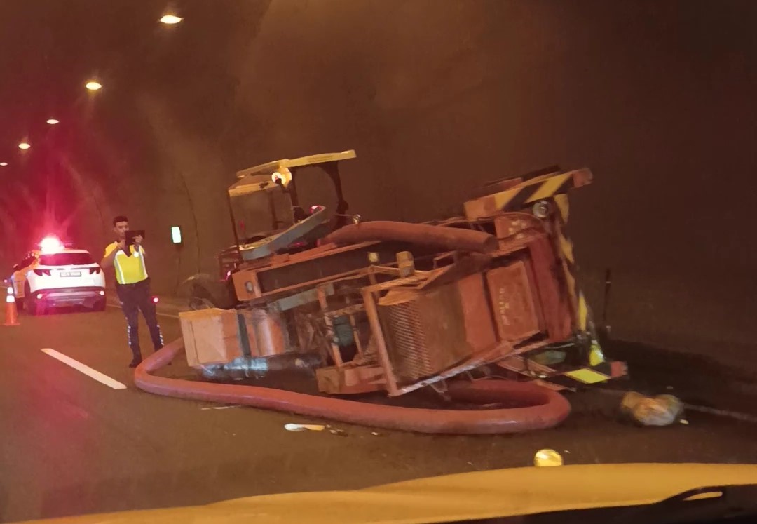 Ordu’da tünelde patoz kazası: Sürücü yaralandı