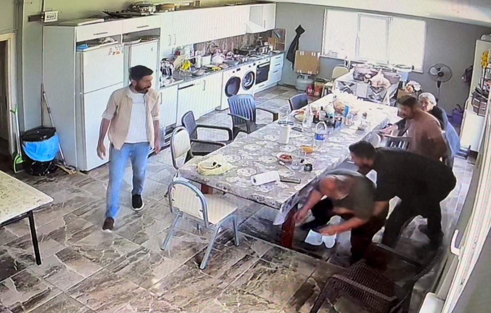 Yemek masasında ölümden döndü: Heimlich manevrası hayatını kurtardı