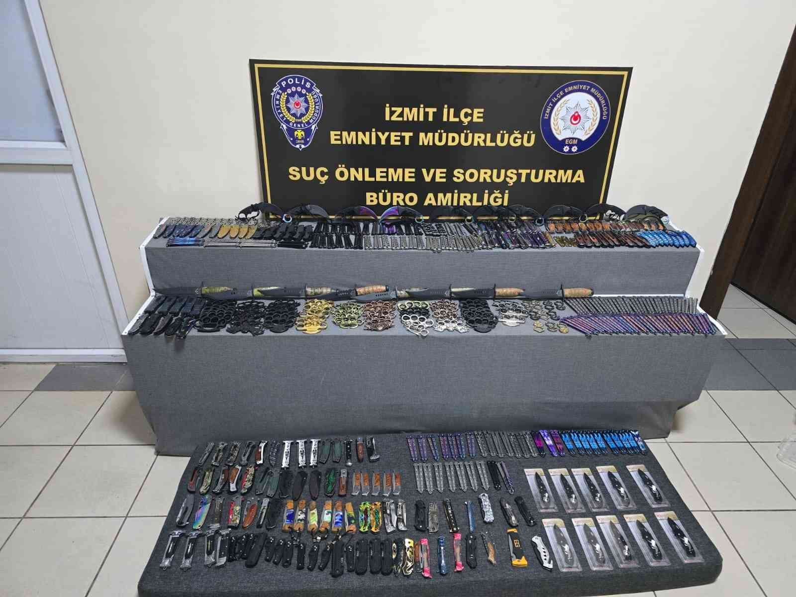 Kocaeli’de 405 adet ruhsatsız kesici alet ele geçirildi