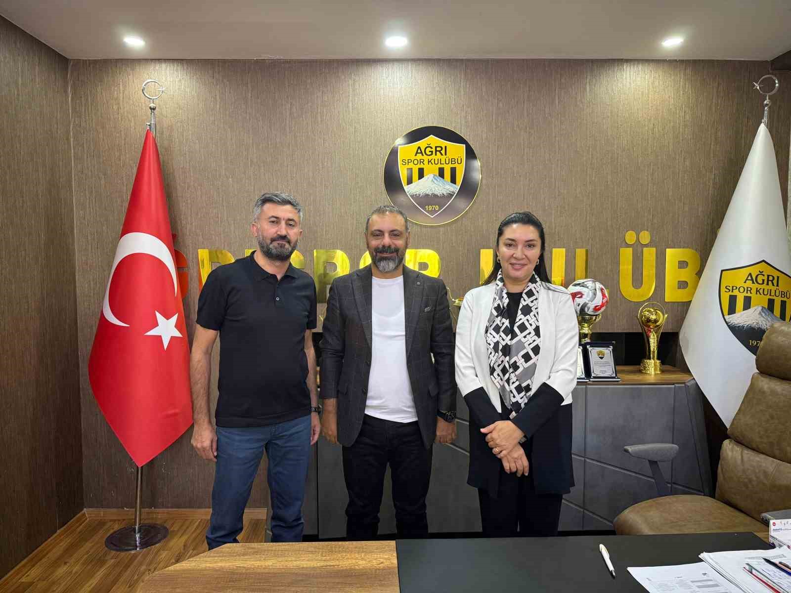 AK Parti Ağrı İl Başkanı İlhami Yıldız: 