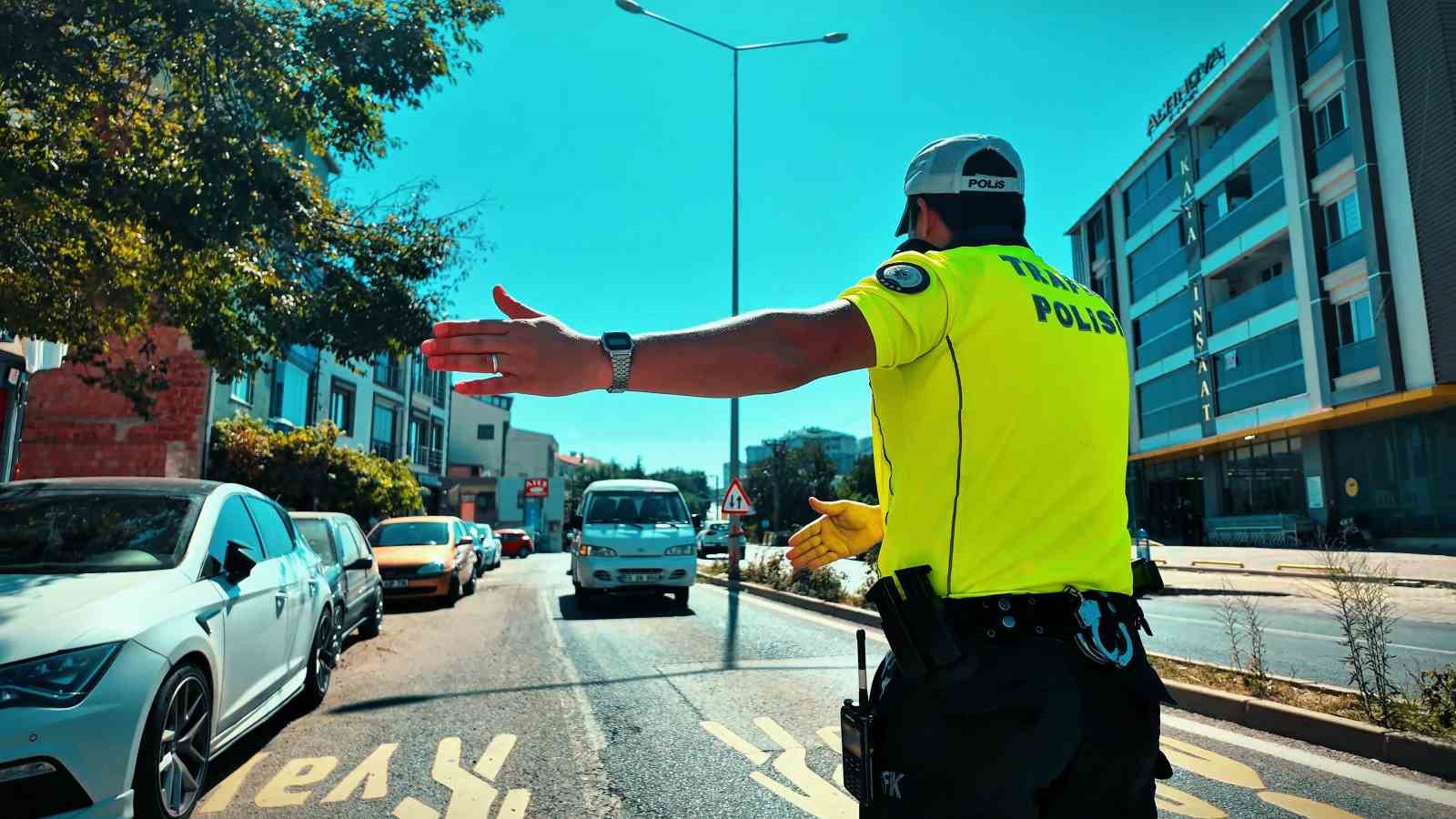 Tekirdağ’da huzur uygulamasında 10 kişi yakalandı