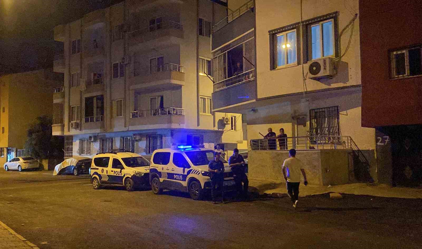 Mersin’de anne 5 yaşındaki çocuğunu bıçaklayarak öldürdü