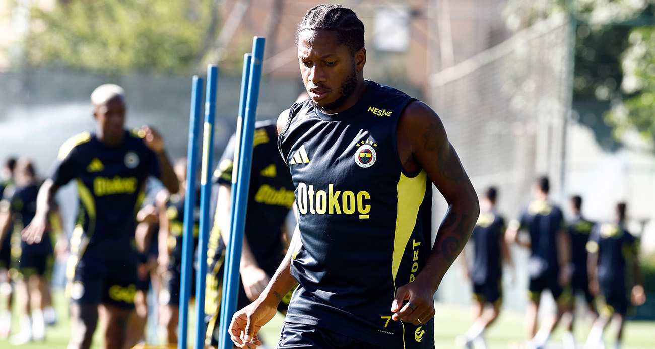 Fenerbahçe, Alanyaspor maçı öncesi kampa girdi