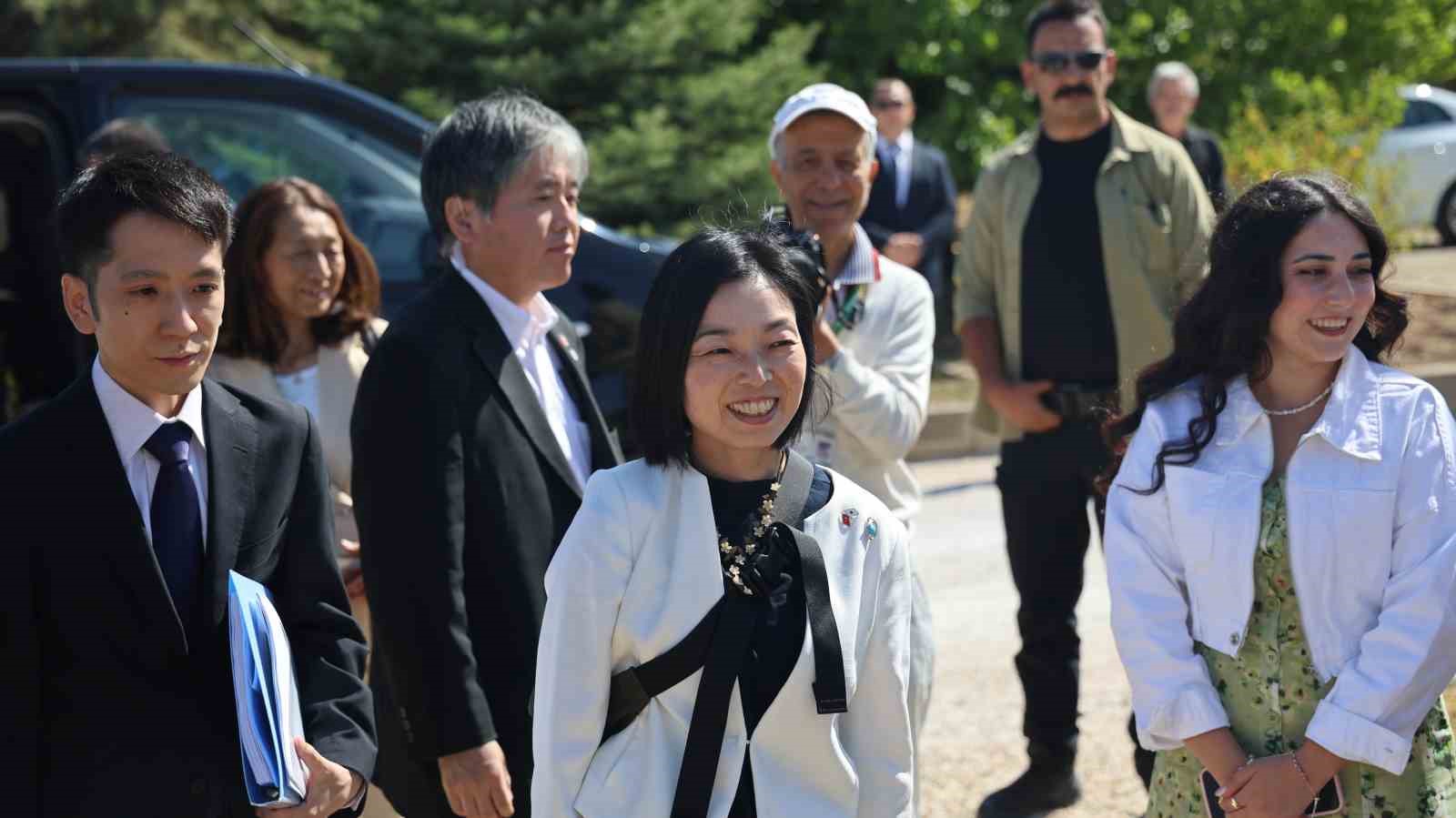 Japonya Altes Prensesi Mikasa, Kırşehir’de Japon Anadolu Arkeoloji Enstitüsü’nü ziyaret etti