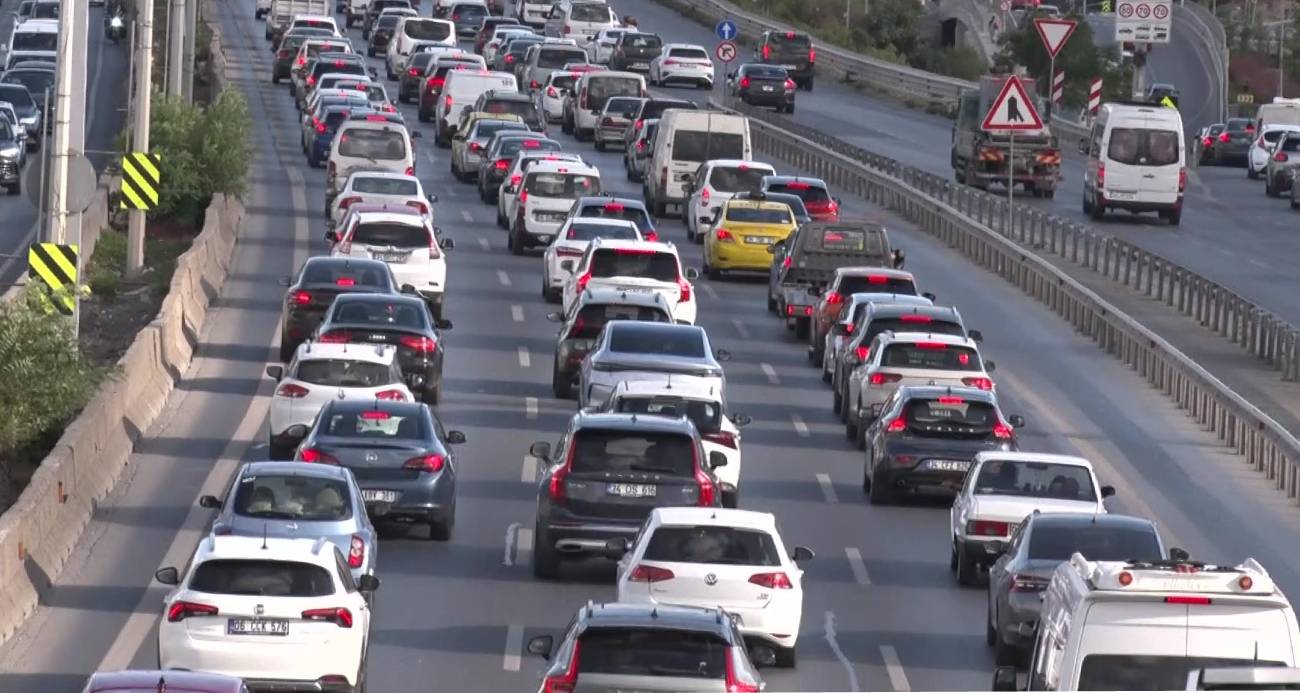 İstanbul’da iş çıkış saatinde trafik yoğunluğu yüzde 71’e ulaştı