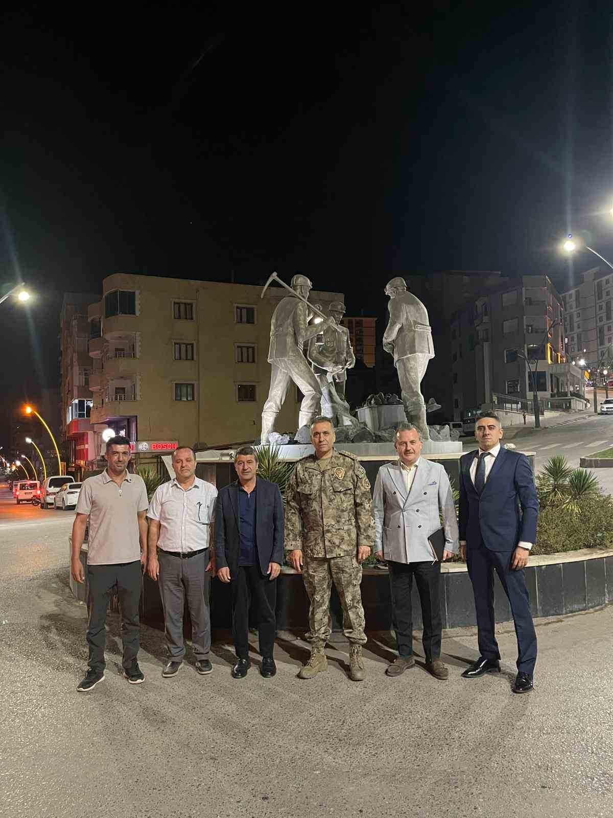 Şırnak Emniyet Müdürü Sazak, gece denetimine çıktı