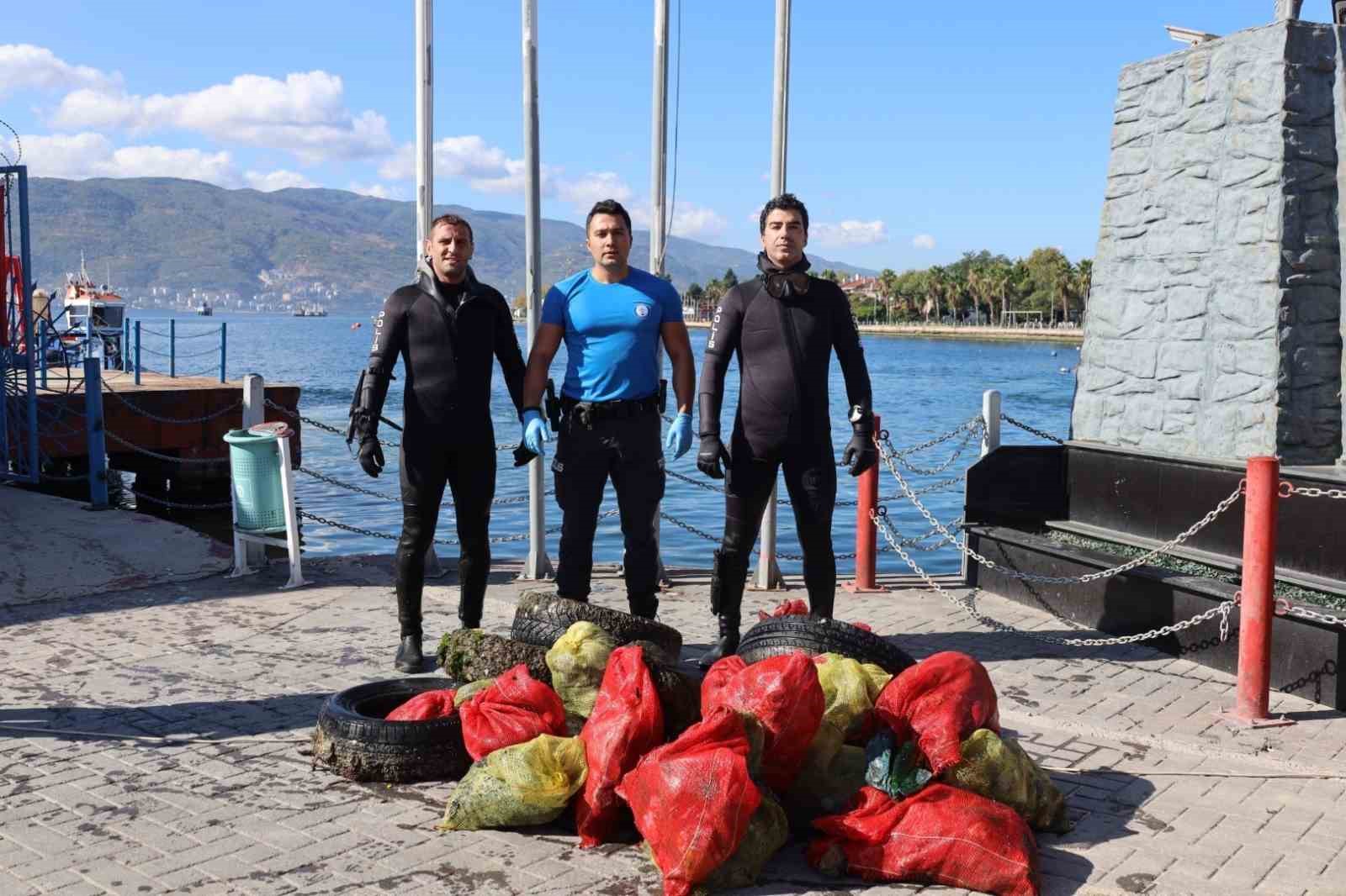 Dünya Temizlik Günü’nde 172 kilo atık toplandı