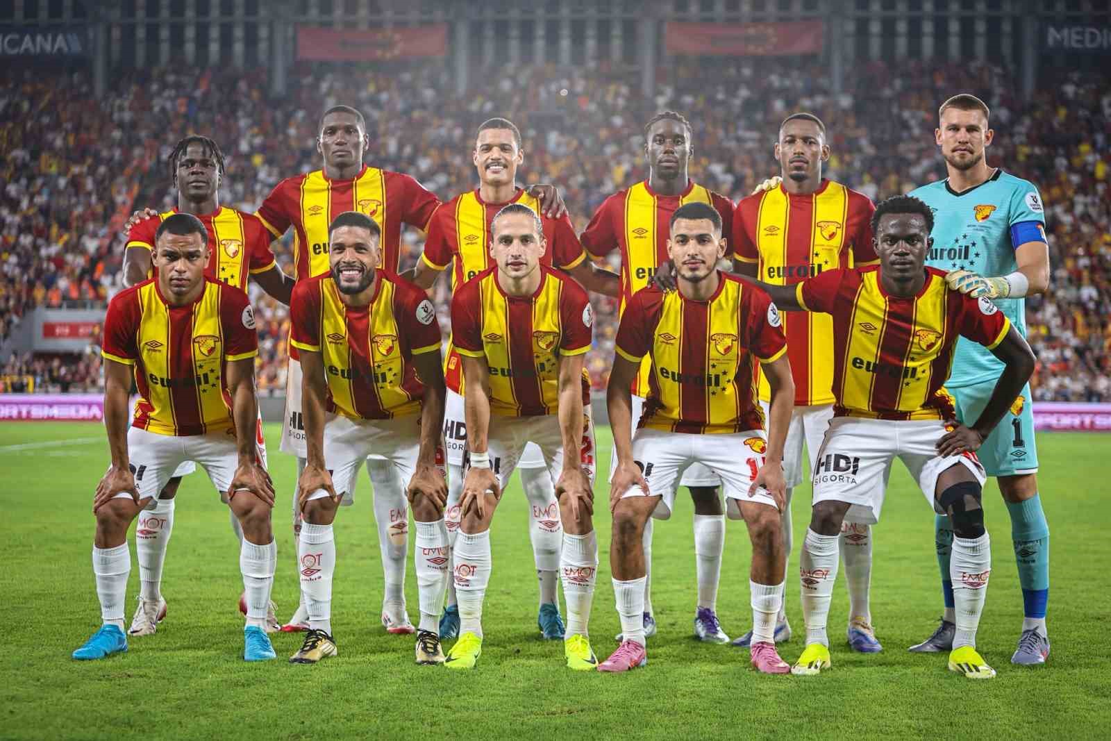 Göztepe’nin yeni transferlerinden büyük katkı
