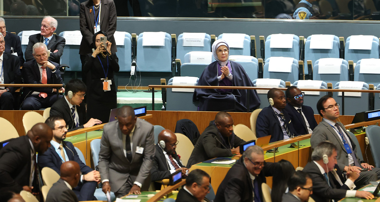 Emine Erdoğan'dan Cumhurbaşkanı Erdoğan'ın BM'deki hitabına ilişkin paylaşım