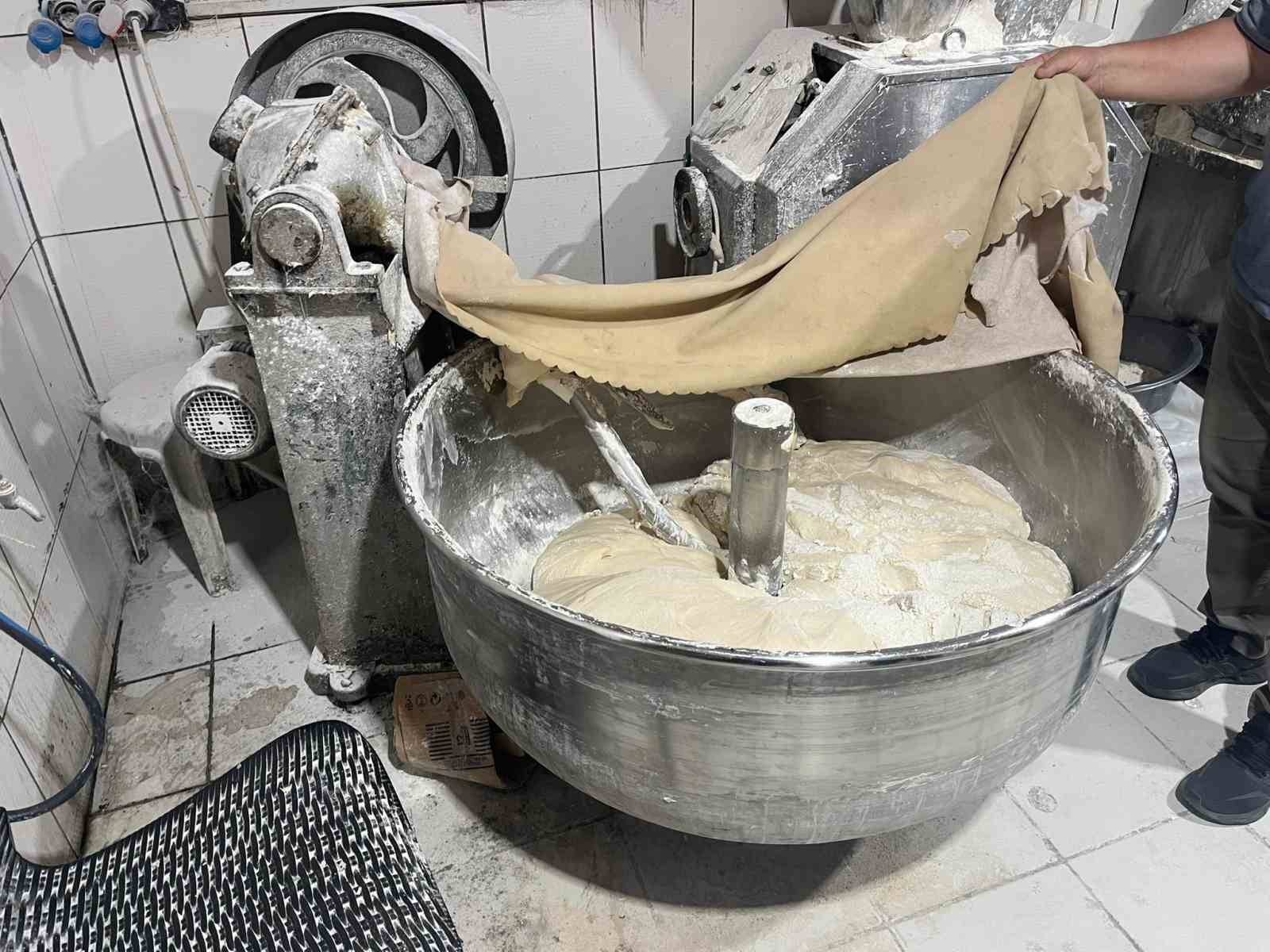 Edirne’de ruhsatsız ekmek fırını mühürlendi