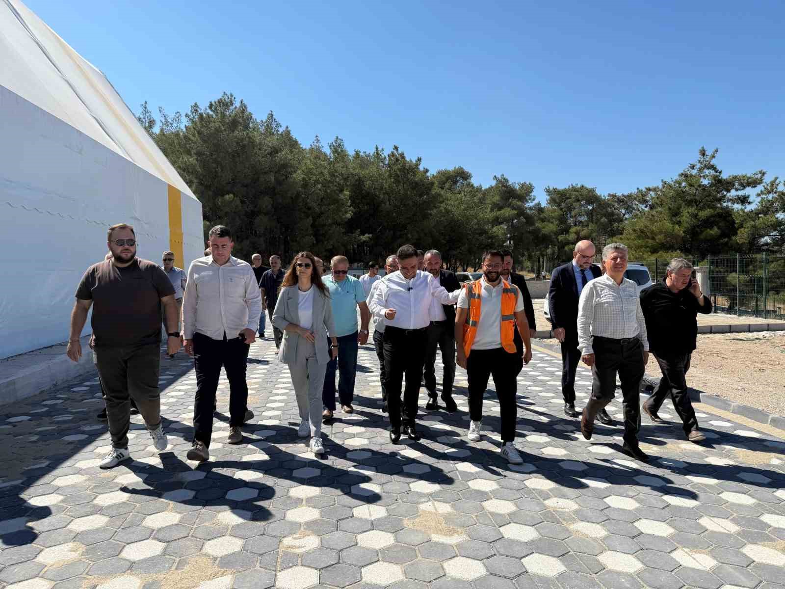 Baybatur Soma’da yatırımları yerinde inceledi